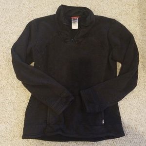 North Face Fuzzy Quarter Zip
